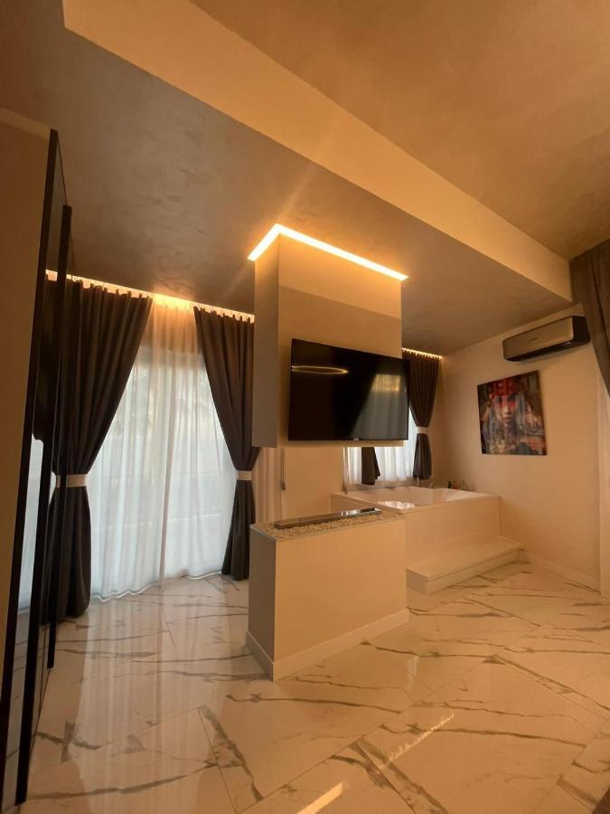 Club Hotel Kennedy Роччелла-Йоніка Екстер'єр фото
